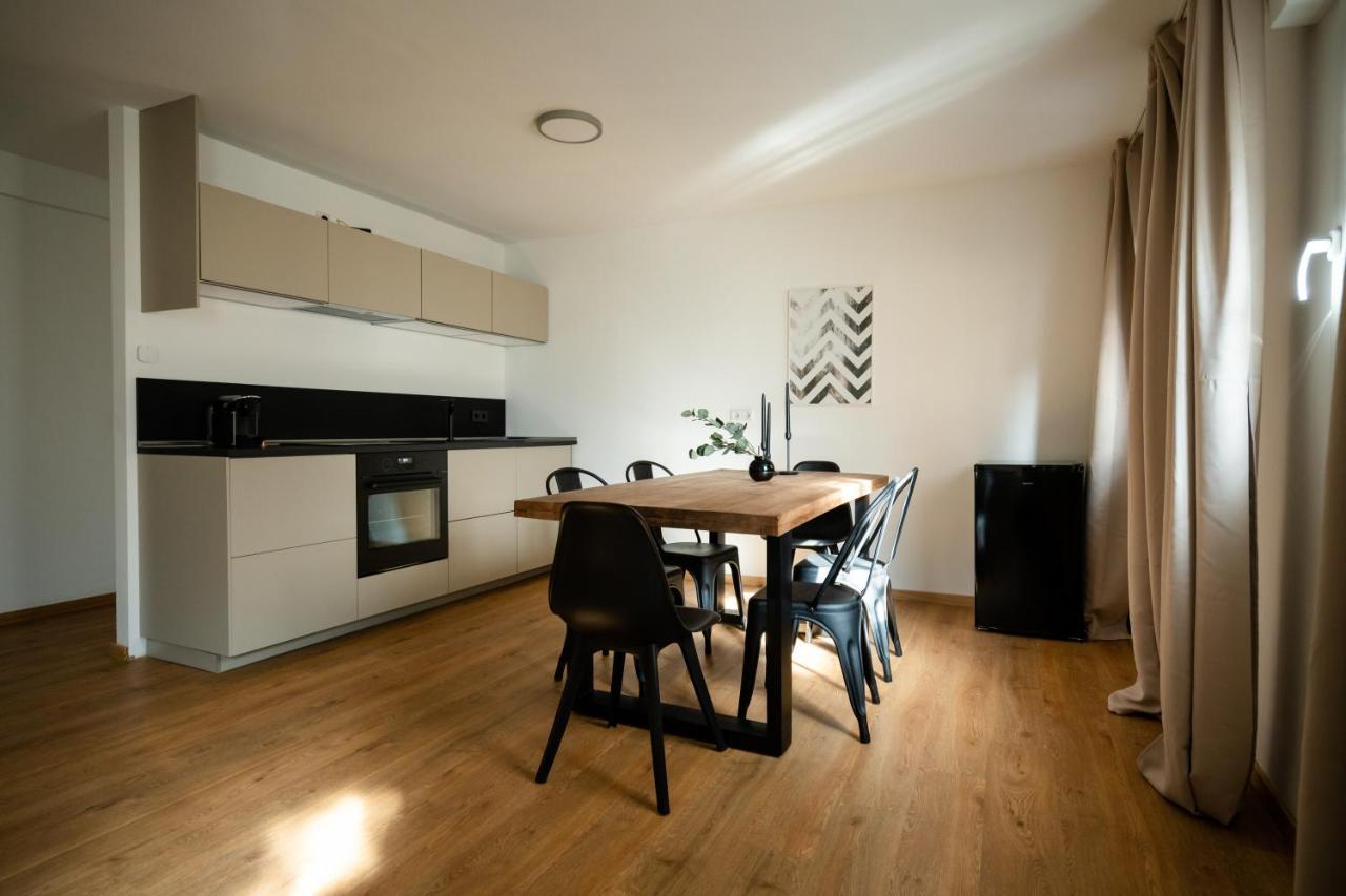 Oldtown Studio Apartment With 2 Bathrooms دوسلدورف المظهر الخارجي الصورة