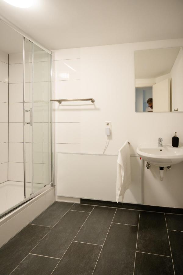 Oldtown Studio Apartment With 2 Bathrooms دوسلدورف المظهر الخارجي الصورة