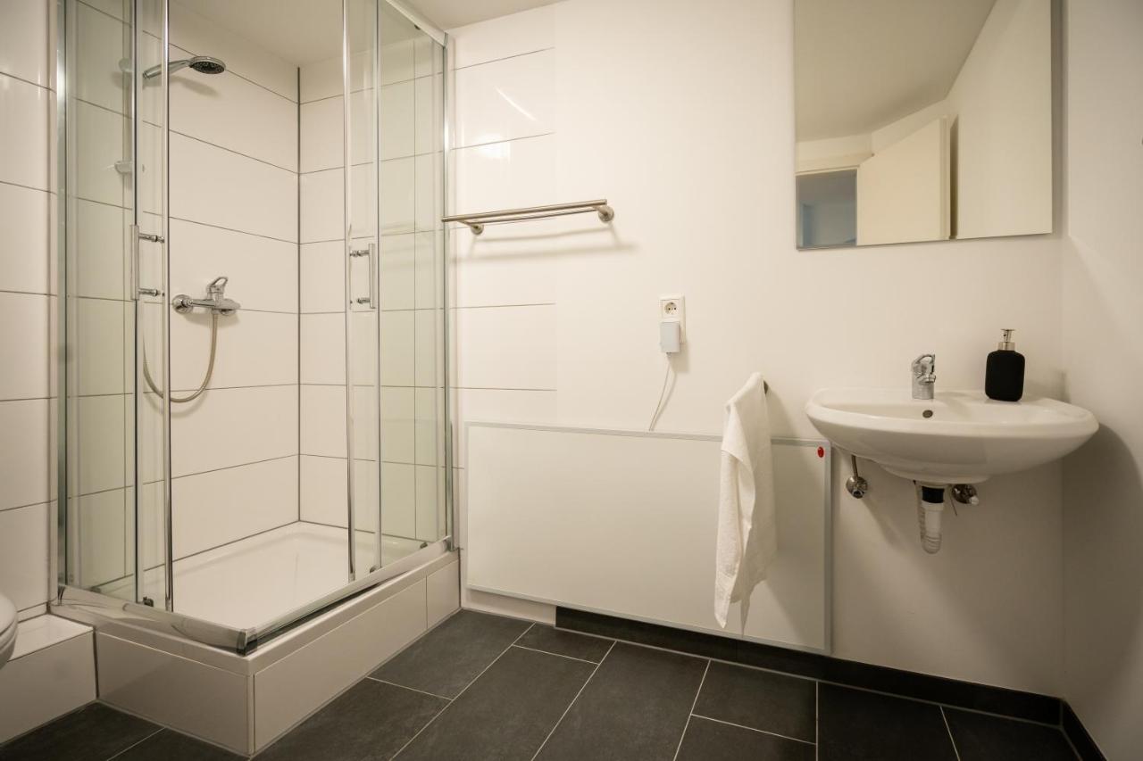 Oldtown Studio Apartment With 2 Bathrooms دوسلدورف المظهر الخارجي الصورة